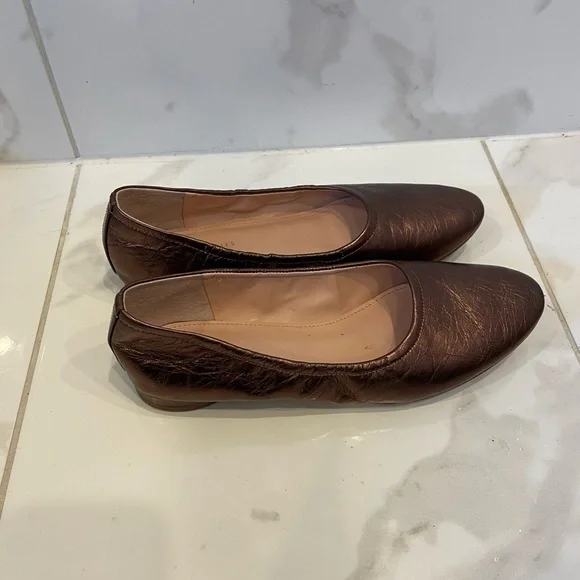 Anthropologie | Avec Les Filles | Bronze Crinkled Metallic Ballet Shoe - Picture 3 of 16